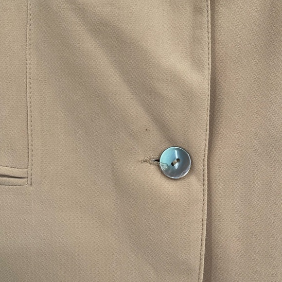 Harve Bernard yellow blazer and skirt set size 12 Nwt - Picture 4 of 16